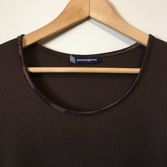 Dark Chocolate Satiny Collar Ribbed Short Sleeve Top - Picture 3 of 15